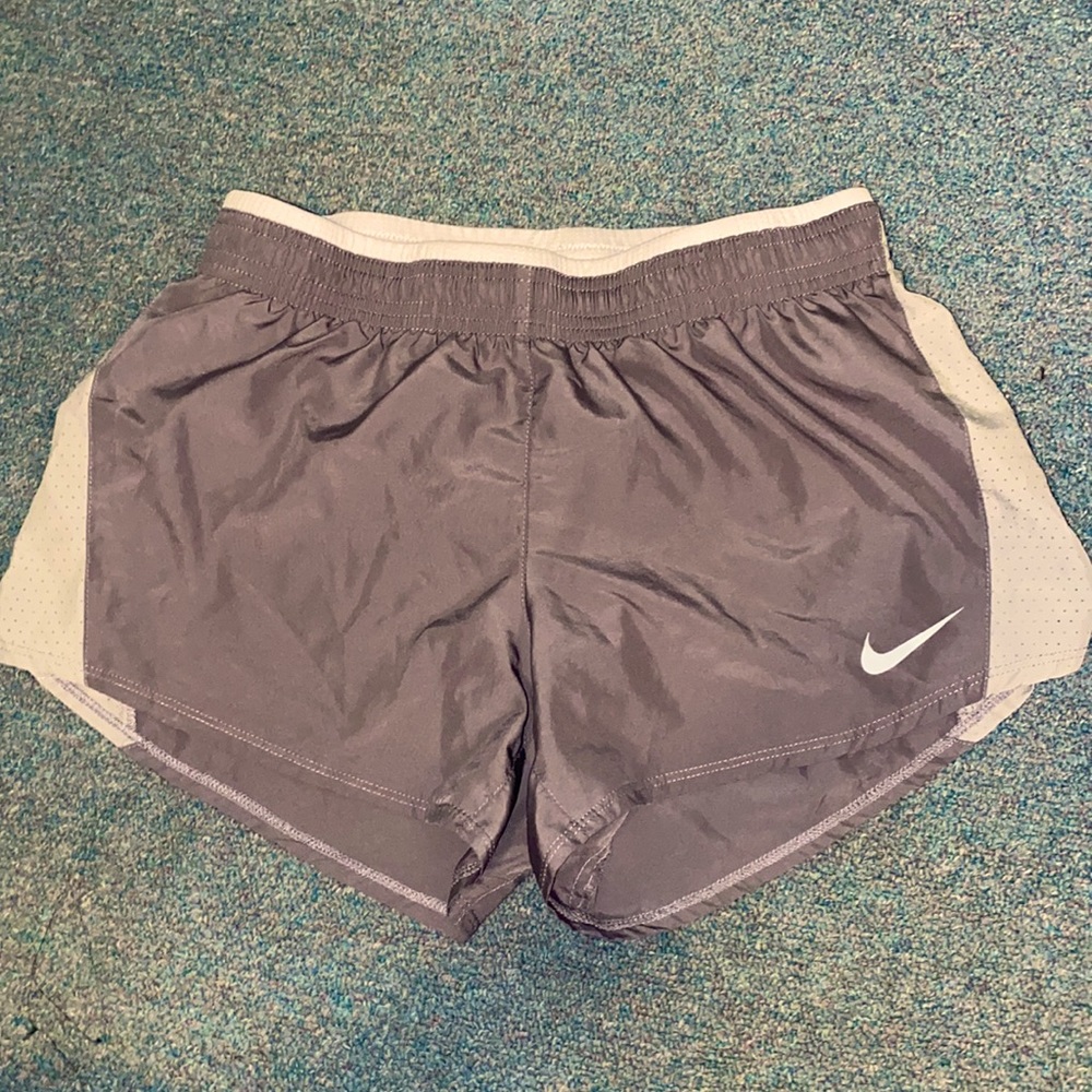 gray woman’s nike dri-fit shorts